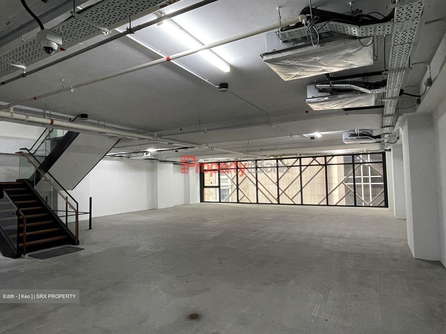 Aso Building (D1), Office #584969681